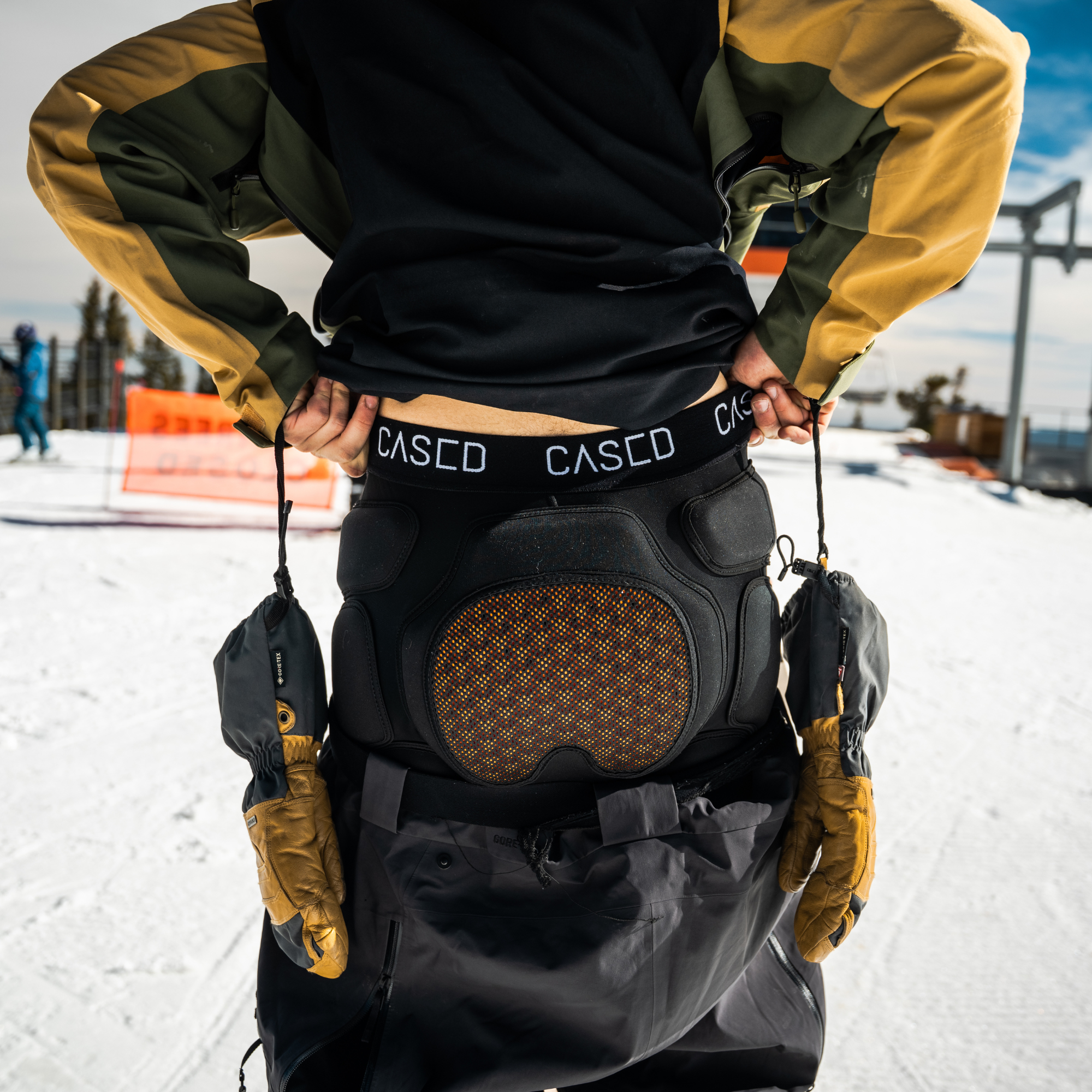 Cased protective shorts for snowboarding, skiing and winter sports. [model_info]